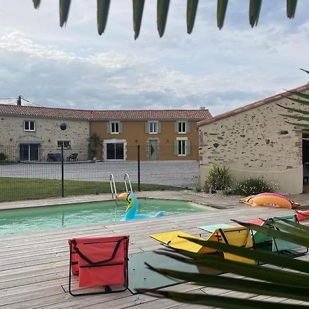 Saint-Paul-en-Gâtine Gite La Vie En Couleur 14 Personnes מראה חיצוני תמונה
